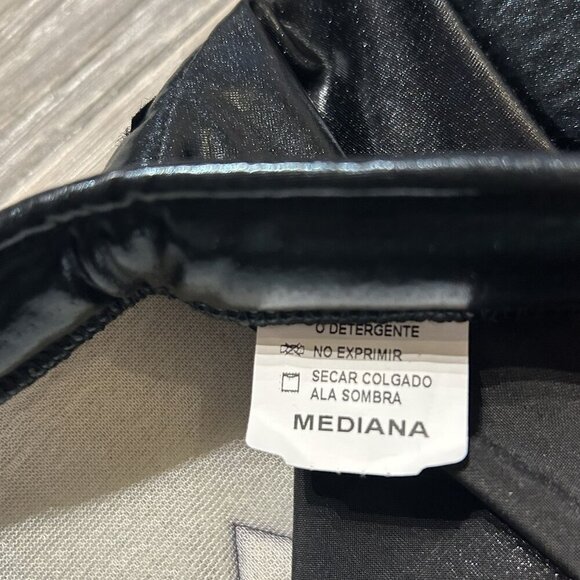 Batman Costume Kids Size Medium Superhero Halloween Jumpsuit with Cape - Picture 7 of 15